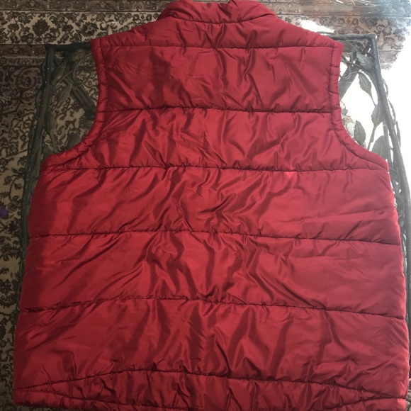 Faded Glory Puffer Vest - Picture 3 of 4